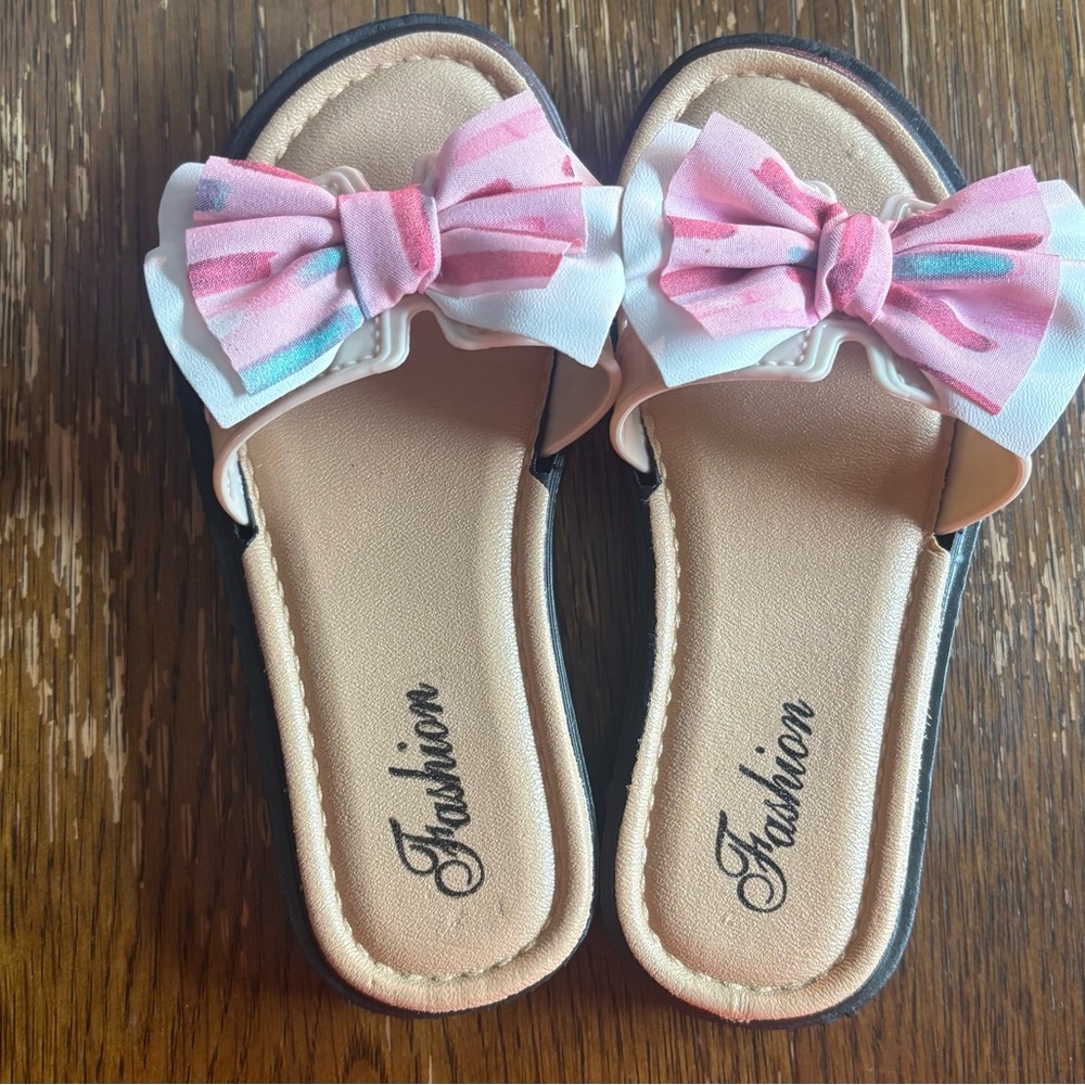 Kids Pink Bow Sandals